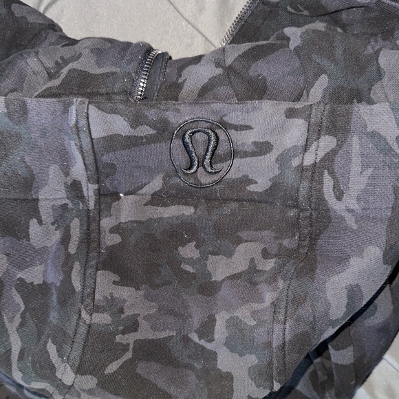 lululemon athletica Black Camo Hoodie - Picture 3 of 3